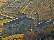 32 Dal Parco del Castello zoom sull'Abbazia di Astino
